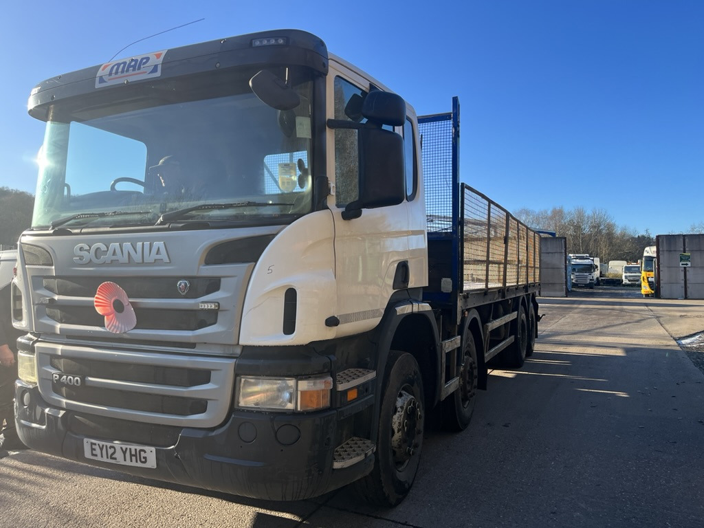 Scania P400 8x4 Rigid - Camion platformă: Foto 1 Scania P400 8x4 Rigid - Camion platformă: Foto 1