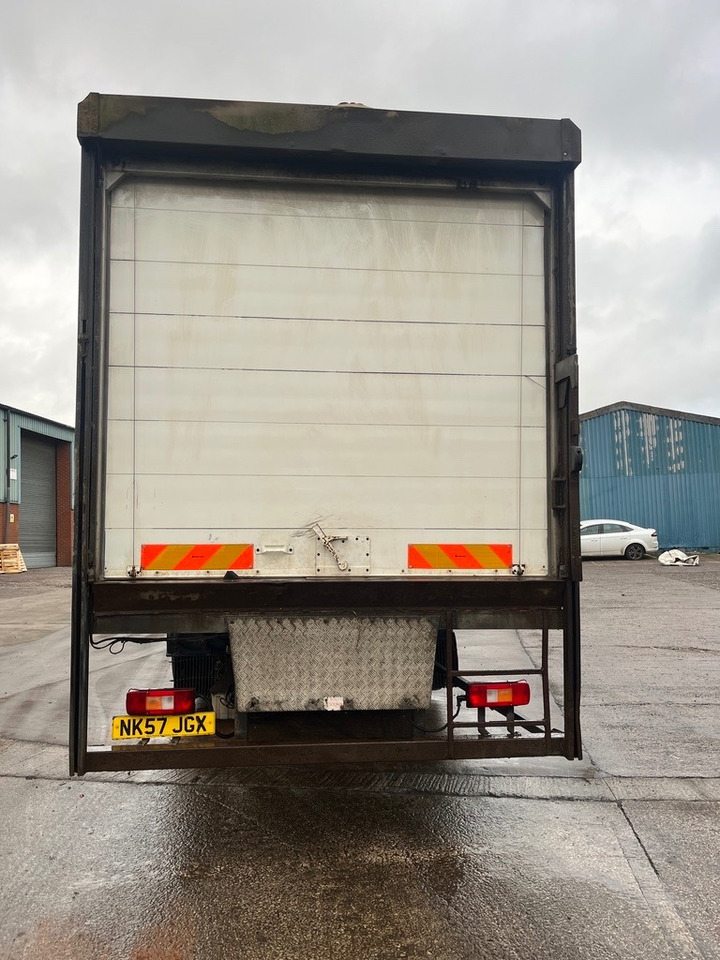 Volvo FM9 300 Euro 4 - Autoutilitară box: Foto 4 Volvo FM9 300 Euro 4 - Autoutilitară box: Foto 4