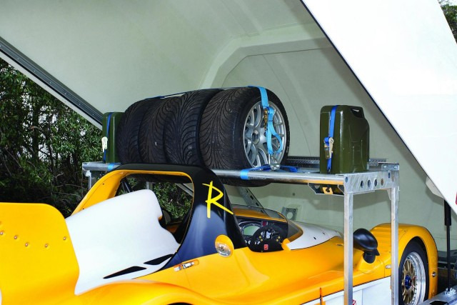 Brian James Race Shuttle 3, 330-1021, 4700 x 1950 mm, 3,0 to. - Remorcă transport auto: Foto 3 Brian James Race Shuttle 3, 330-1021, 4700 x 1950 mm, 3,0 to. - Remorcă transport auto: Foto 3