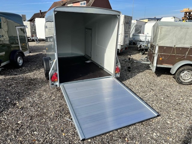 Remorcă furgon nou Cheval Liberte Debon Fourgon Cargo 2 Poly +​ Türe Eisengrau 1300 kg, 100 km/h, 300x155x168cm: Foto 9