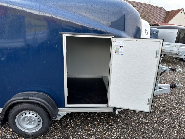 Cheval Liberte Debon Fourgon Cargo 2 Poly + Türe blau 1300 kg, 100 km/h, 300x155x168cm - Remorcă furgon: Foto 4 Cheval Liberte Debon Fourgon Cargo 2 Poly + Türe blau 1300 kg, 100 km/h, 300x155x168cm - Remorcă furgon: Foto 4