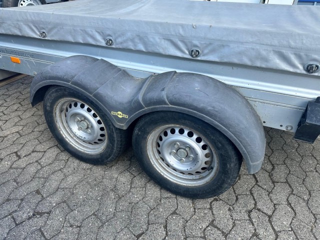 Humbaur HA 253015 mit KV, 2500 kg, 3030 x 1500 x 350 mm - Remorca auto: Foto 3 Humbaur HA 253015 mit KV, 2500 kg, 3030 x 1500 x 350 mm - Remorca auto: Foto 3