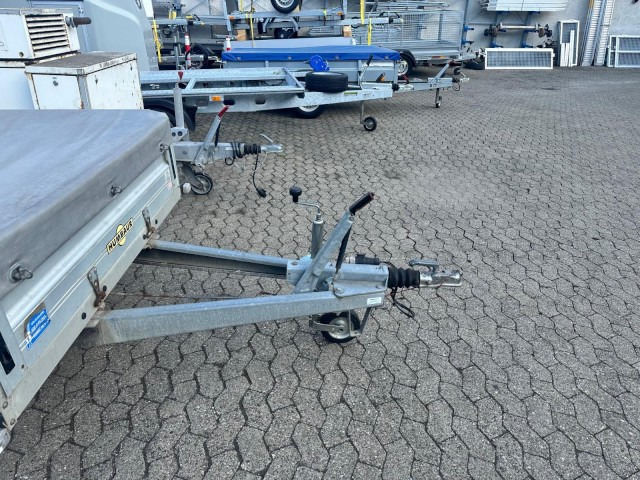 Humbaur HA 253015 mit KV, 2500 kg, 3030 x 1500 x 350 mm - Remorca auto: Foto 2 Humbaur HA 253015 mit KV, 2500 kg, 3030 x 1500 x 350 mm - Remorca auto: Foto 2