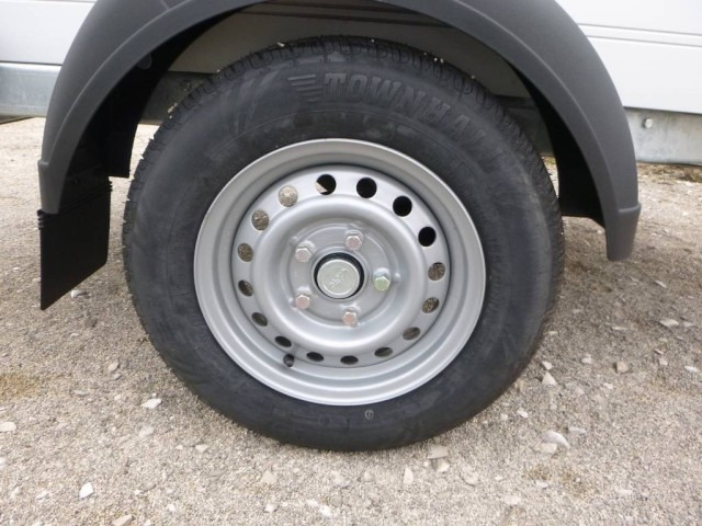 Humbaur HA 752111 mit KV, 750 kg gebremst, 2050 x 1100 x 350 mm - Remorca auto: Foto 4 Humbaur HA 752111 mit KV, 750 kg gebremst, 2050 x 1100 x 350 mm - Remorca auto: Foto 4