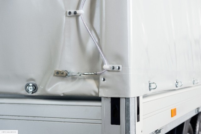 Humbaur HT 254118 Hochlader mit Plane 4100x1850x350mm - Remorca auto: Foto 4 Humbaur HT 254118 Hochlader mit Plane 4100x1850x350mm - Remorca auto: Foto 4