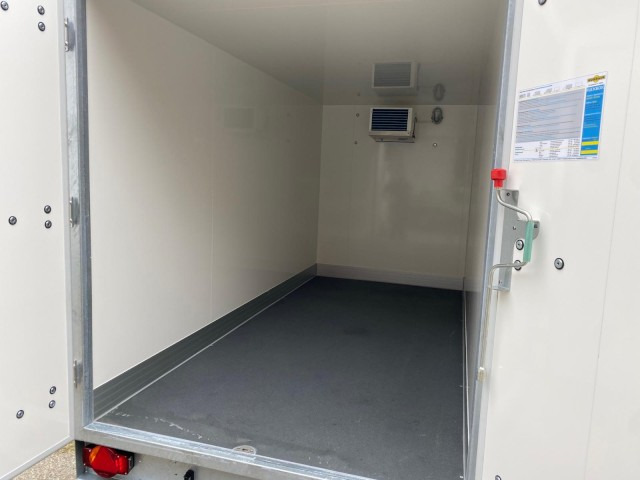 Humbaur Kühlanhänger HGK 253218-21 PF60 Deluxe 2,5 to. 3130x1670x1970mm - Remorcă frigider: Foto 2 Humbaur Kühlanhänger HGK 253218-21 PF60 Deluxe 2,5 to. 3130x1670x1970mm - Remorcă frigider: Foto 2