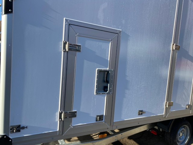 Humbaur MTKB 35 57 24-22 3,5 to. 5726 x 2334 x 2086 mm, 100 km/h - Remorcă transport auto: Foto 4 Humbaur MTKB 35 57 24-22 3,5 to. 5726 x 2334 x 2086 mm, 100 km/h - Remorcă transport auto: Foto 4