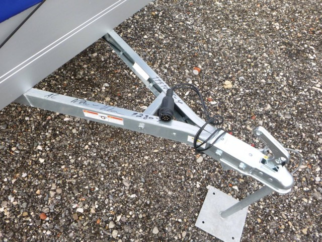 Humbaur Startrailer H 752010 mit Hochplane 750 kg 2050x1095x300mm - Remorca auto: Foto 2 Humbaur Startrailer H 752010 mit Hochplane 750 kg 2050x1095x300mm - Remorca auto: Foto 2