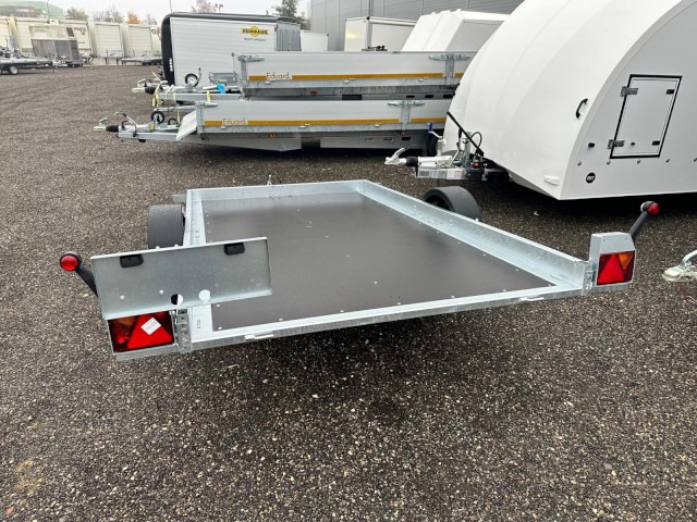 Neptun GN151, N7-255 multi, 750 kg 2550 x 1660 x 100 mm - Remorca auto: Foto 4 Neptun GN151, N7-255 multi, 750 kg 2550 x 1660 x 100 mm - Remorca auto: Foto 4