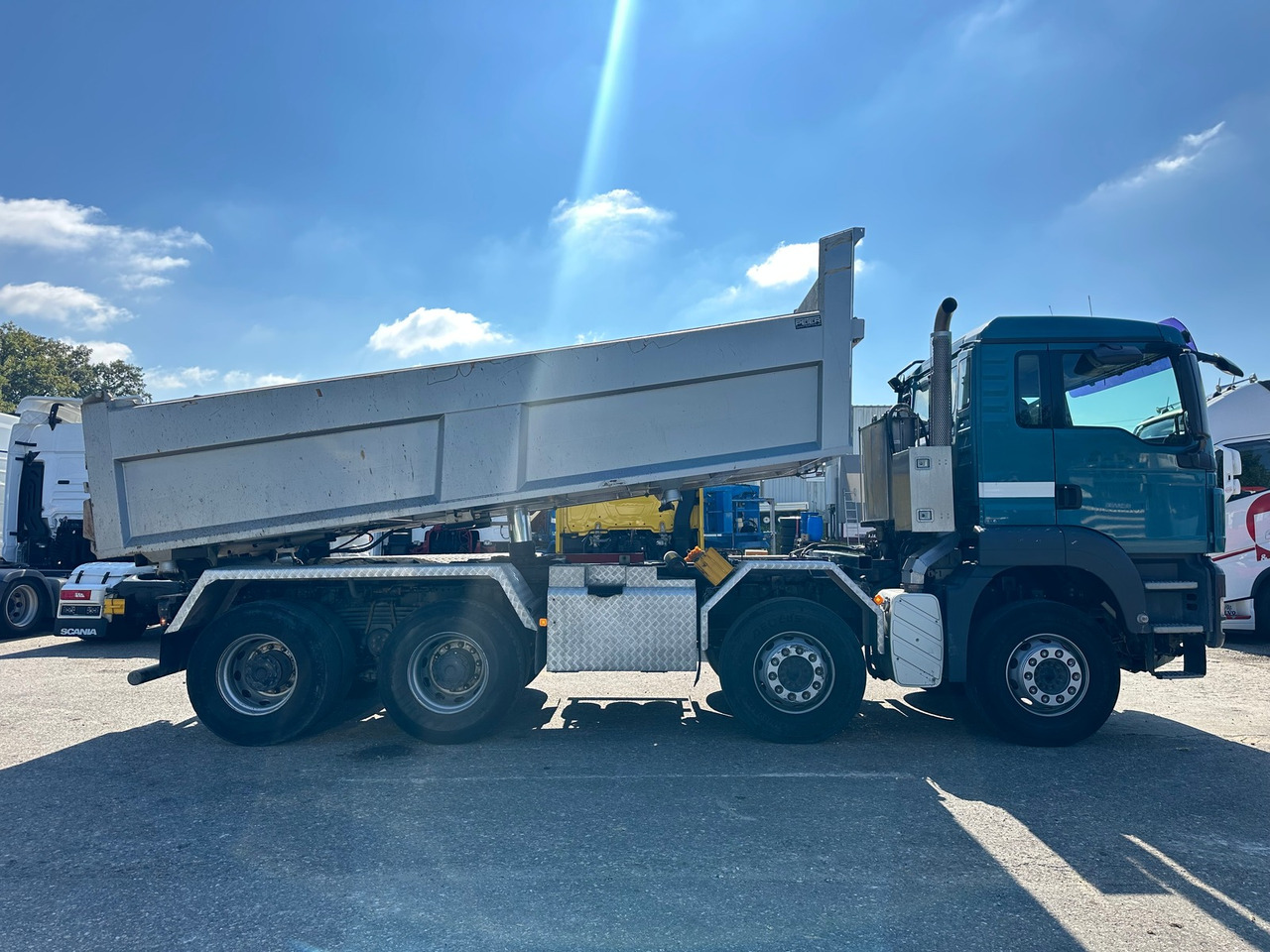 MAN TGS 35.480 8x4 Wechselsistem - Camion basculantă: Foto 3 MAN TGS 35.480 8x4 Wechselsistem - Camion basculantă: Foto 3