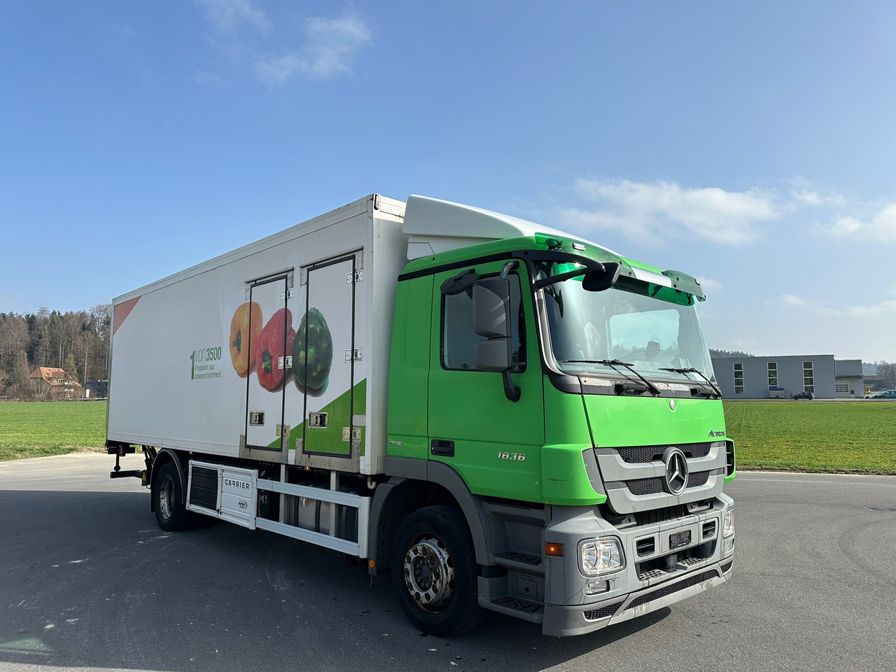 MERCEDES-BENZ Actros 18.36 Kühler Hebebühne - Camion frigider: Foto 2 MERCEDES-BENZ Actros 18.36 Kühler Hebebühne - Camion frigider: Foto 2