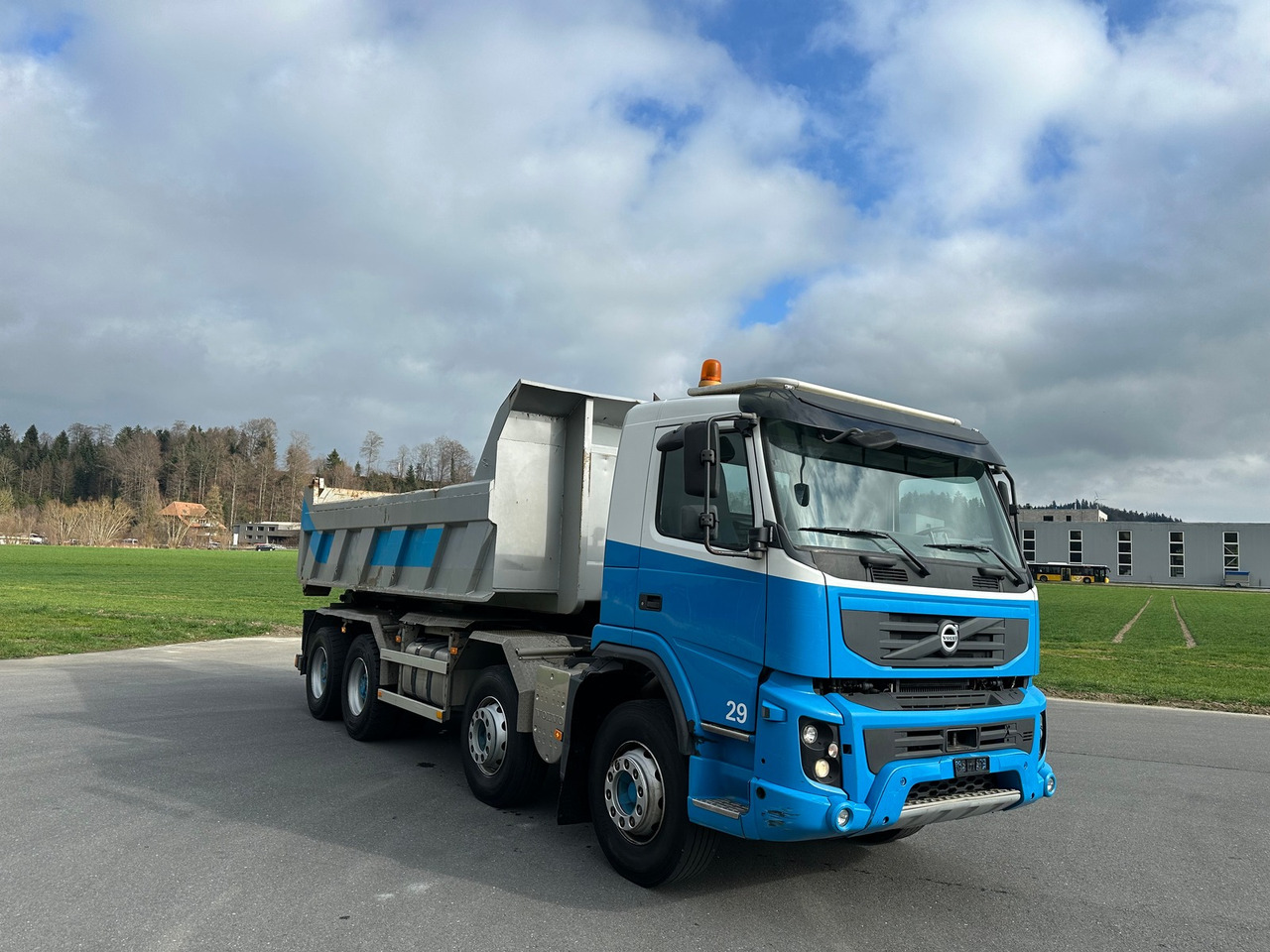 VOLVO FMX 420 8x4 - Camion cu sistem de cablu: Foto 2 VOLVO FMX 420 8x4 - Camion cu sistem de cablu: Foto 2