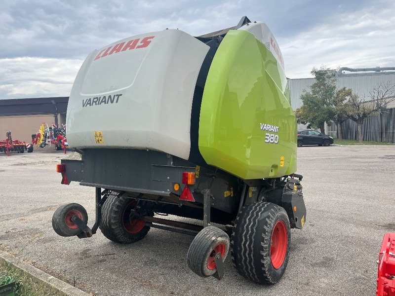 Claas Variant 380 - Presă baloţi rotunzi: Foto 2 Claas Variant 380 - Presă baloţi rotunzi: Foto 2