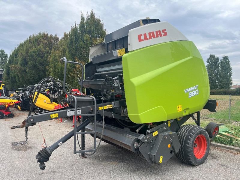 Claas Variant 380 - Presă baloţi rotunzi: Foto 4 Claas Variant 380 - Presă baloţi rotunzi: Foto 4