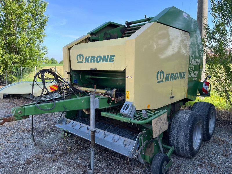 Krone Vario Pack 1800 - Presă baloţi rotunzi: Foto 2 Krone Vario Pack 1800 - Presă baloţi rotunzi: Foto 2