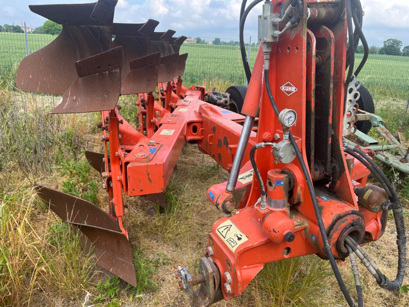 Kuhn MULTI-MASTER 180 OL - Plug: Foto 1 Kuhn MULTI-MASTER 180 OL - Plug: Foto 1