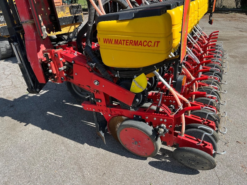 MaterMacc MS 8230 - Semănătoare de precizie: Foto 4 MaterMacc MS 8230 - Semănătoare de precizie: Foto 4