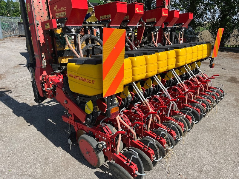 MaterMacc MS 8230 - Semănătoare de precizie: Foto 3 MaterMacc MS 8230 - Semănătoare de precizie: Foto 3