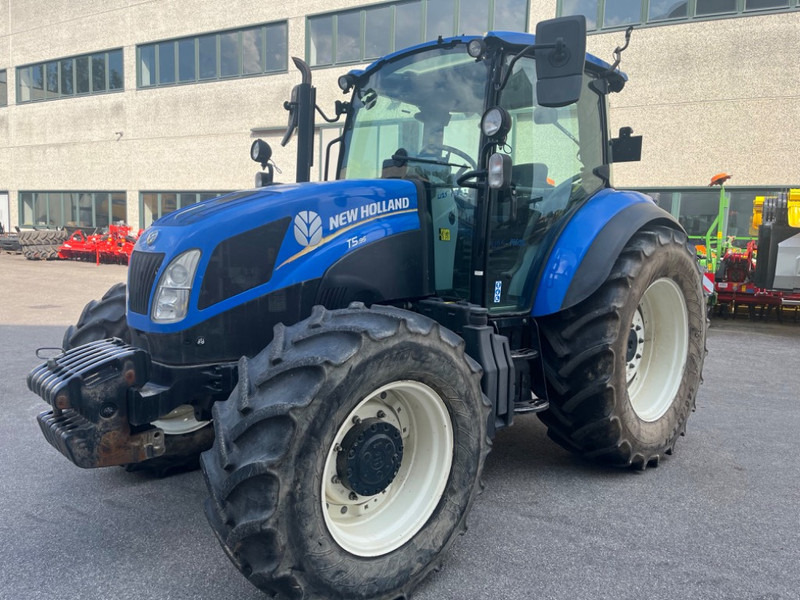 New Holland T 5.95 DC - Tractor agricol: Foto 3 New Holland T 5.95 DC - Tractor agricol: Foto 3
