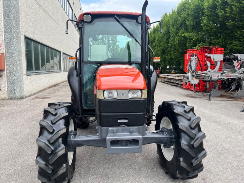 New Holland TN 55 D - Tractor agricol: Foto 2 New Holland TN 55 D - Tractor agricol: Foto 2