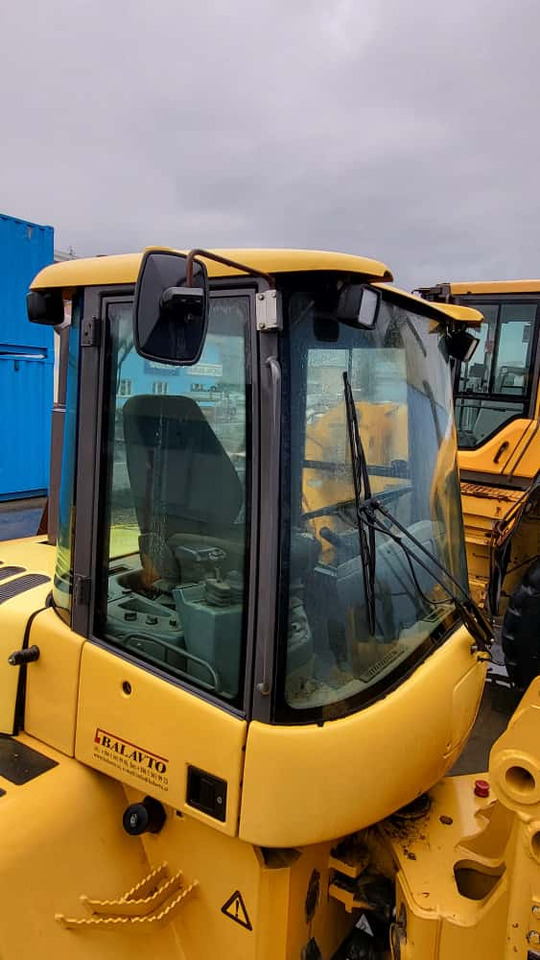 2906698 cabin for Volvo L30, L30B, L32, L32B, L35, L35B, L40, L45B - Cabină pentru Încărcător: Foto 1 2906698 cabin for Volvo L30, L30B, L32, L32B, L35, L35B, L40, L45B - Cabină pentru Încărcător: Foto 1