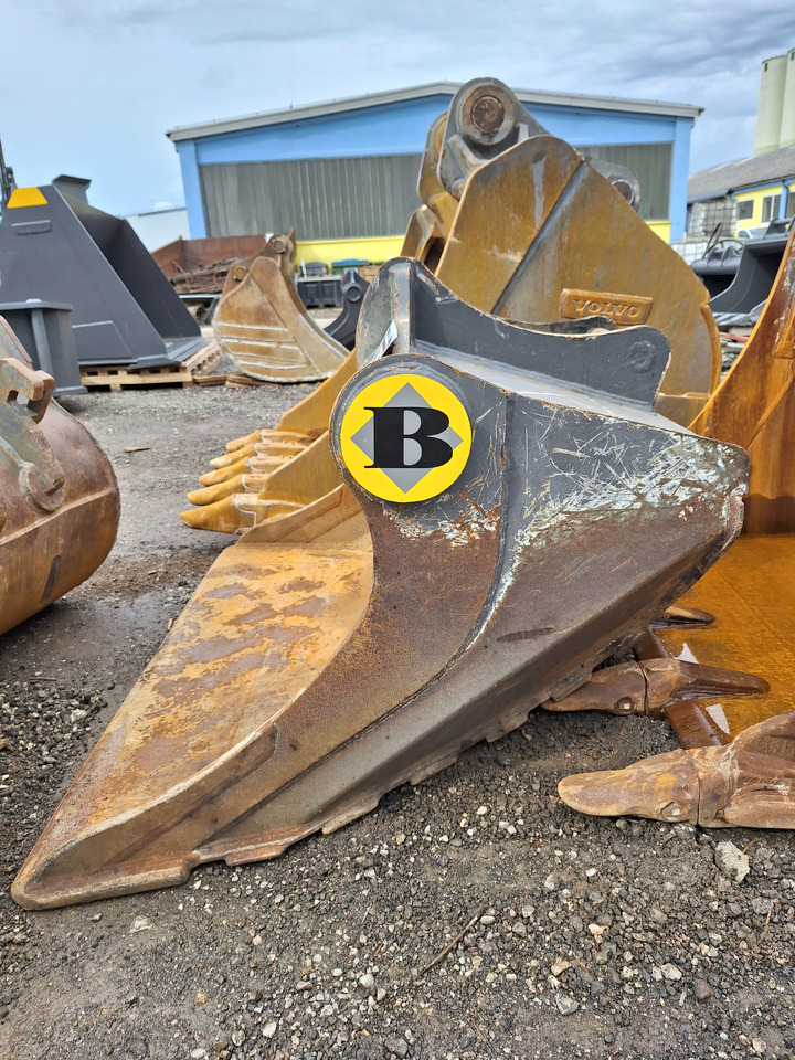 BALAVTO excavating planning bucket 1550 mm S60 - Cupă excavator: Foto 2 BALAVTO excavating planning bucket 1550 mm S60 - Cupă excavator: Foto 2