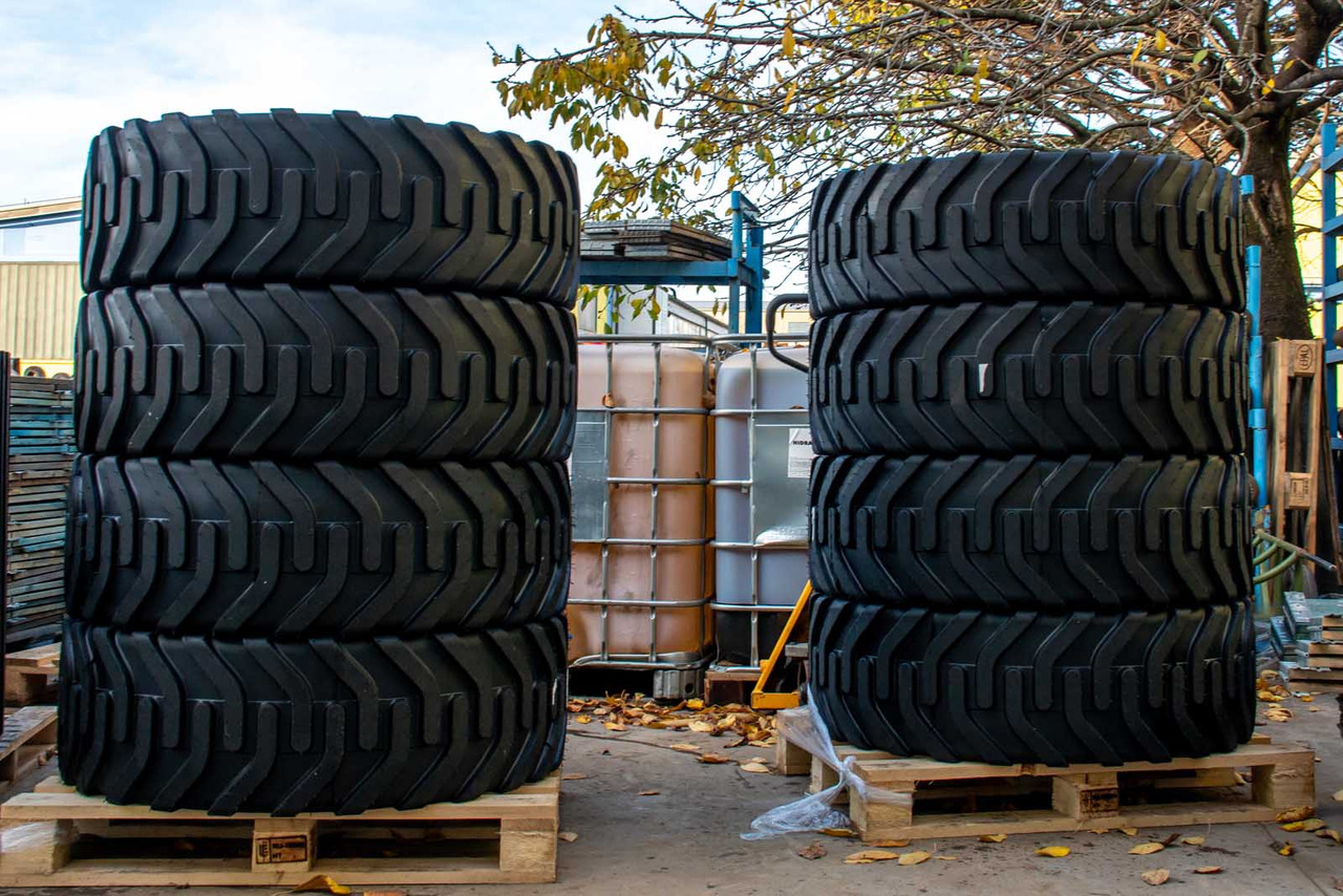 Bandenmarkt 315/70R22.5 - Roată completă pentru Excavator: Foto 4 Bandenmarkt 315/70R22.5 - Roată completă pentru Excavator: Foto 4