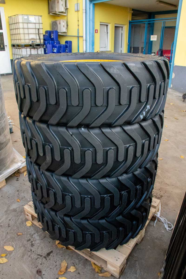 Bandenmarkt 315/70R22.5 - Roată completă pentru Excavator: Foto 3 Bandenmarkt 315/70R22.5 - Roată completă pentru Excavator: Foto 3