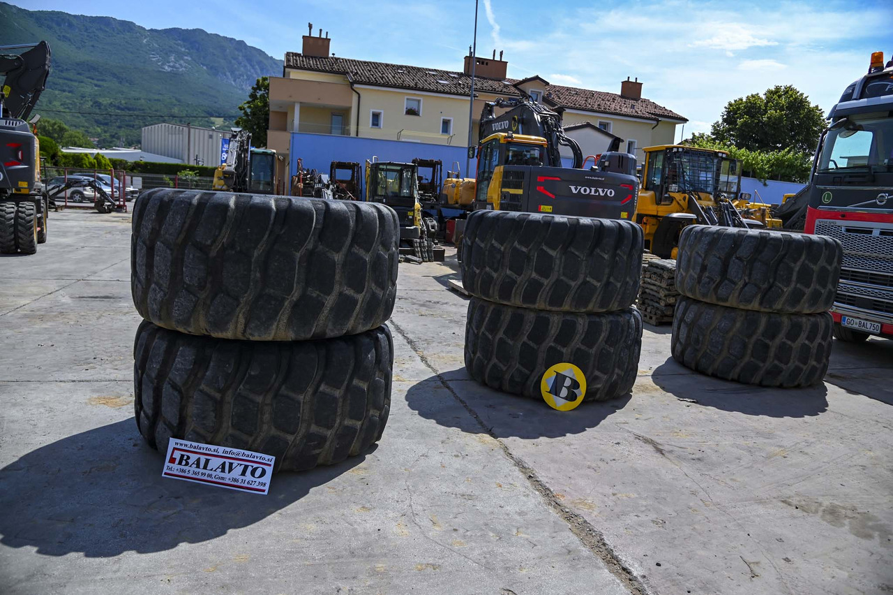 Bridgestone tires 30/65R25 with rims - Roată completă pentru Autobasculantă: Foto 2 Bridgestone tires 30/65R25 with rims - Roată completă pentru Autobasculantă: Foto 2