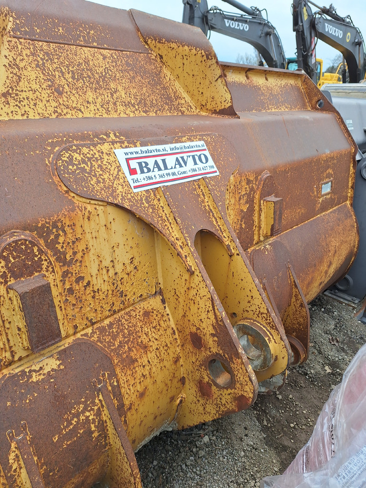 Caterpillar Loader bucket 3300 mm - Cupă incărcător: Foto 5 Caterpillar Loader bucket 3300 mm - Cupă incărcător: Foto 5