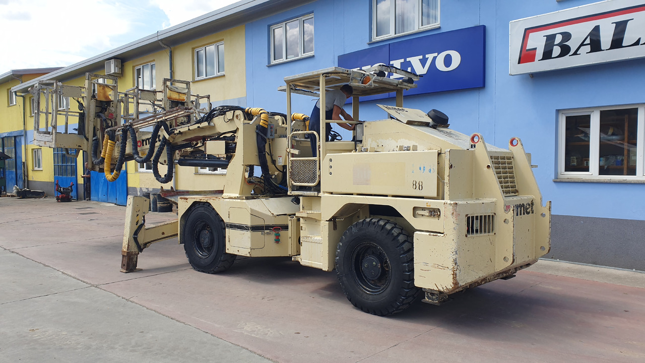 Normet Himec 9905 BT - Utilaje miniere: Foto 3 Normet Himec 9905 BT - Utilaje miniere: Foto 3