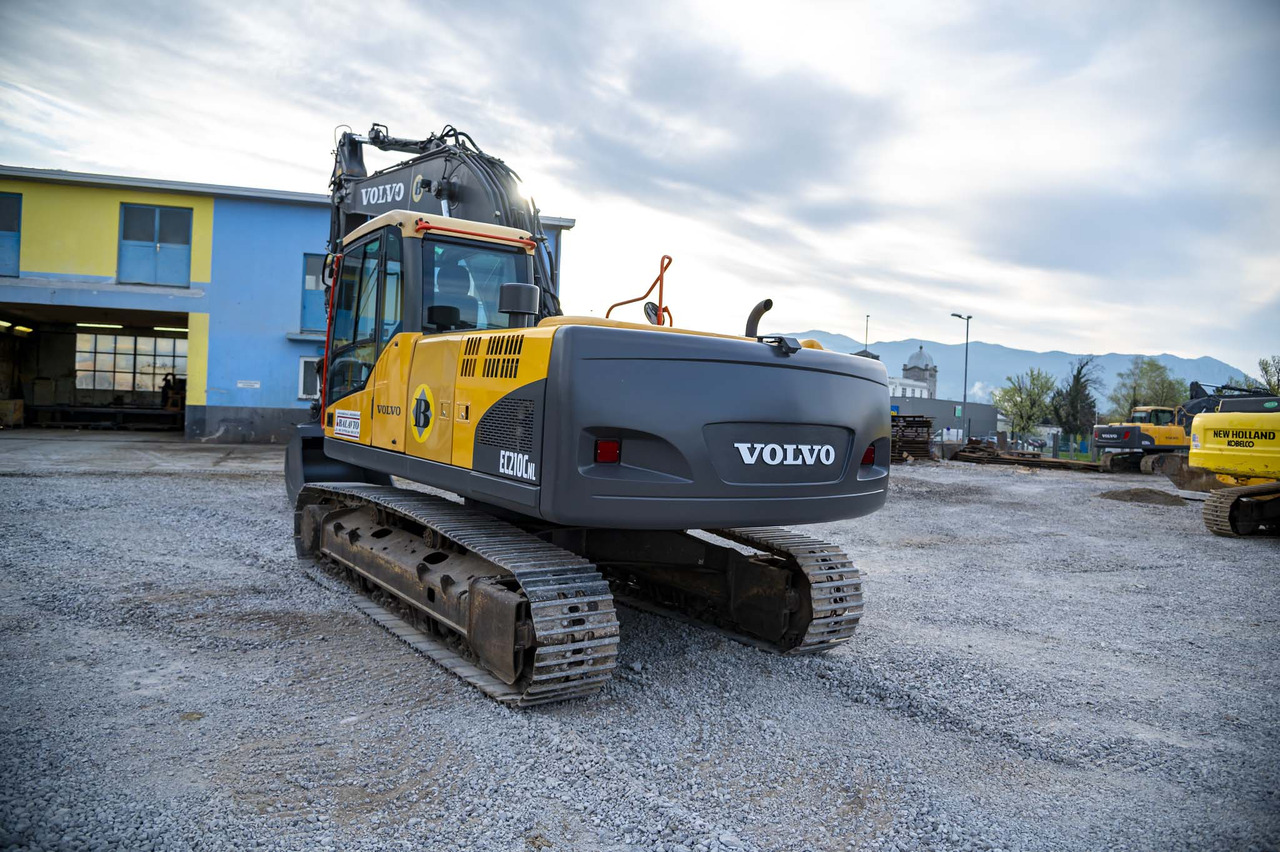 VOLVO EC210CNL - Excavator pe şenile: Foto 5 VOLVO EC210CNL - Excavator pe şenile: Foto 5