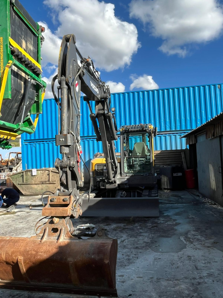 VOLVO ECR88D - Mini excavator: Foto 1 VOLVO ECR88D - Mini excavator: Foto 1