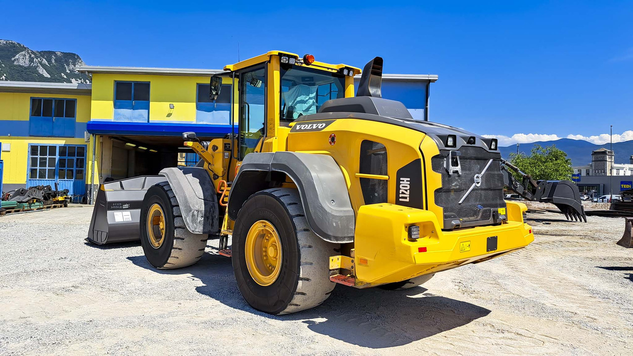 VOLVO L120H - Încărcător frontal pe pneuri: Foto 5 VOLVO L120H - Încărcător frontal pe pneuri: Foto 5