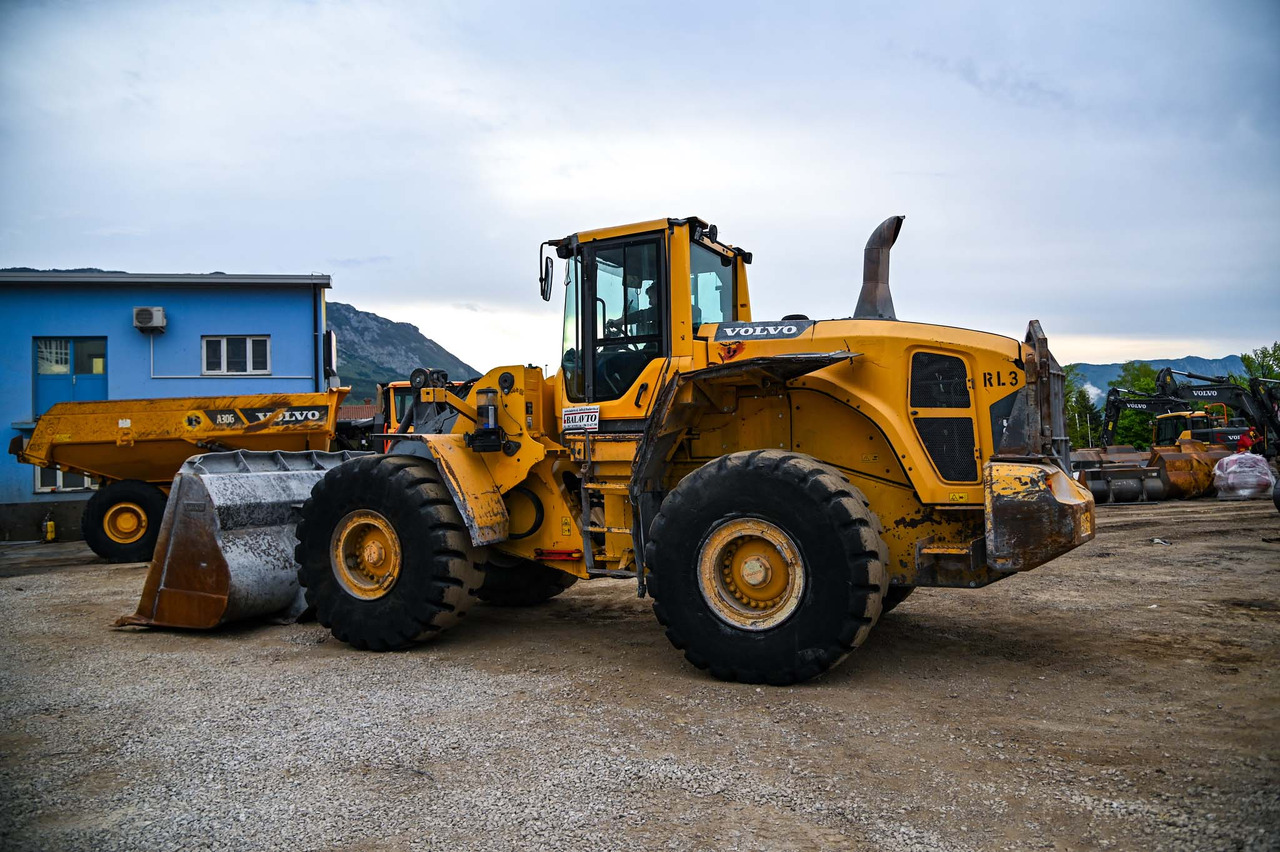 VOLVO L180G - Încărcător frontal pe pneuri: Foto 3 VOLVO L180G - Încărcător frontal pe pneuri: Foto 3