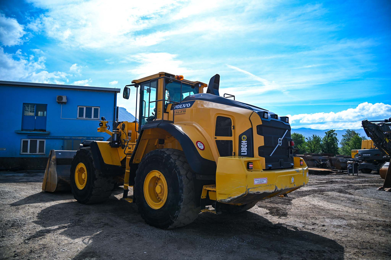 VOLVO L180H - Încărcător frontal pe pneuri: Foto 4 VOLVO L180H - Încărcător frontal pe pneuri: Foto 4