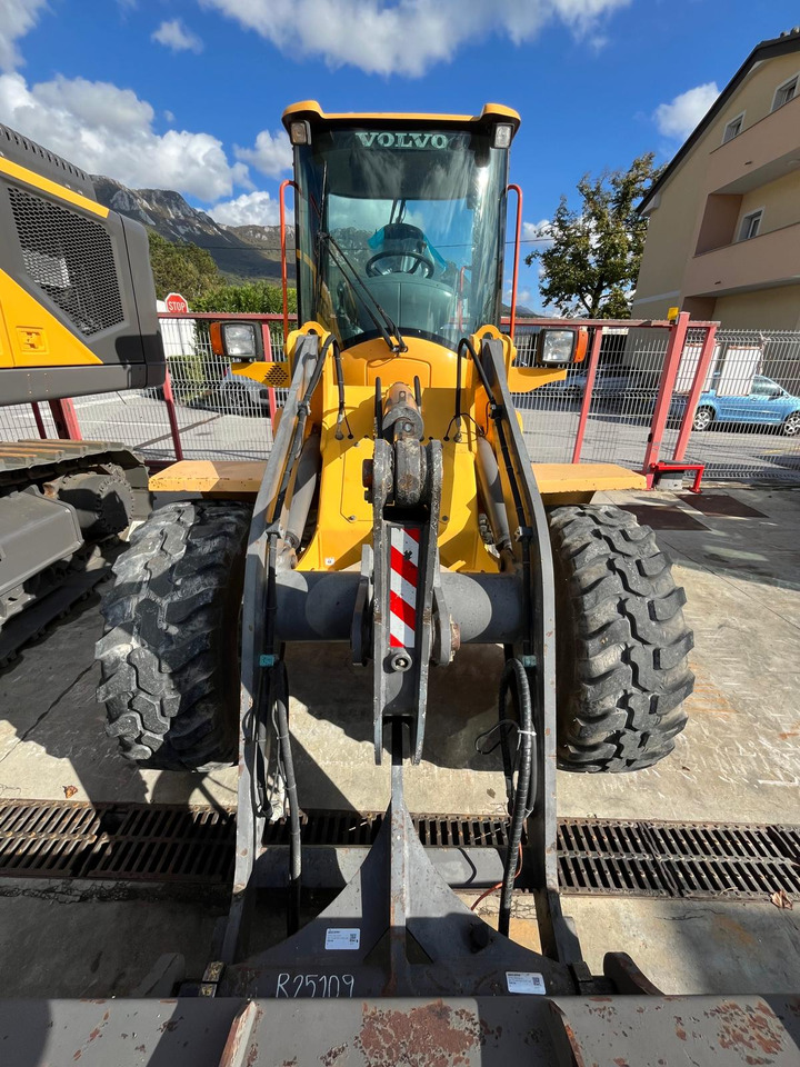 VOLVO L35B - Încărcător frontal pe pneuri: Foto 5 VOLVO L35B - Încărcător frontal pe pneuri: Foto 5