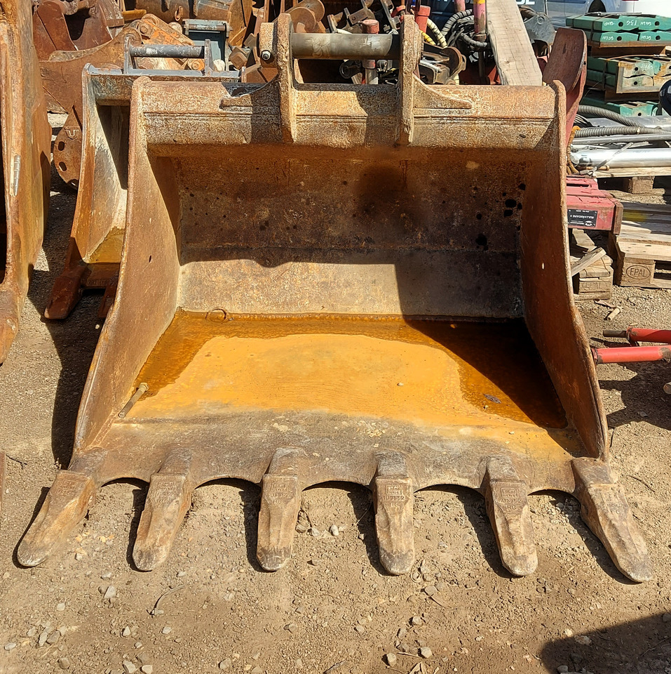 VTN Digging bucket 1500 mm - Cupă excavator: Foto 1 VTN Digging bucket 1500 mm - Cupă excavator: Foto 1