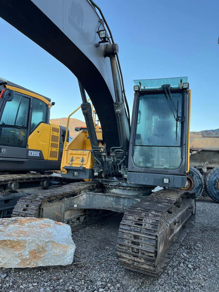 Volvo EC220ENH - Excavator pe şenile: Foto 4 Volvo EC220ENH - Excavator pe şenile: Foto 4