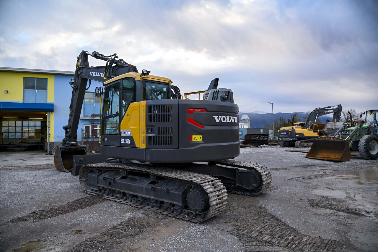 Volvo ECR235EL - Excavator pe şenile: Foto 5 Volvo ECR235EL - Excavator pe şenile: Foto 5