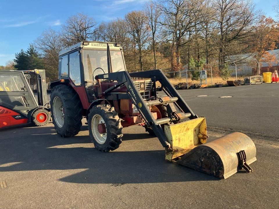 IHC 744 AS Allrad Frontlader Bastlerfahrzeug Sammlerstück Traktor - Tractor agricol: Foto 1 IHC 744 AS Allrad Frontlader Bastlerfahrzeug Sammlerstück Traktor - Tractor agricol: Foto 1