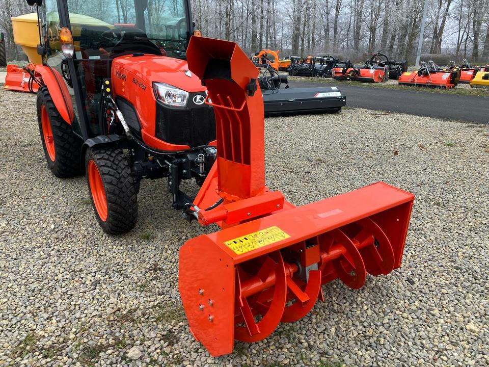 Kubota Kova Anbau-Schneefräse L1101 WA für Kleintraktor 1,12m - Freza de zapada: Foto 4 Kubota Kova Anbau-Schneefräse L1101 WA für Kleintraktor 1,12m - Freza de zapada: Foto 4