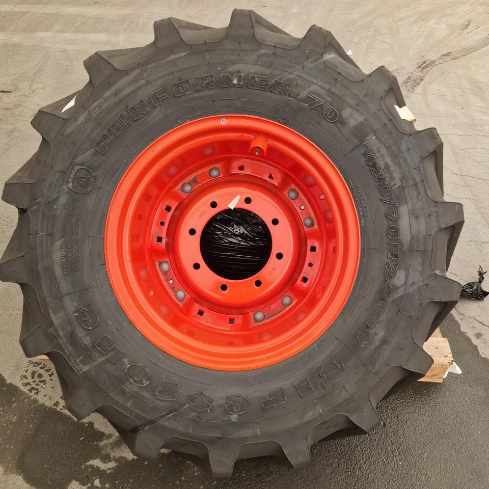 Reifen Räder Firestone 420/70R24 Performer 70 130D 127E - Anvelope și jante: Foto 1 Reifen Räder Firestone 420/70R24 Performer 70 130D 127E - Anvelope și jante: Foto 1