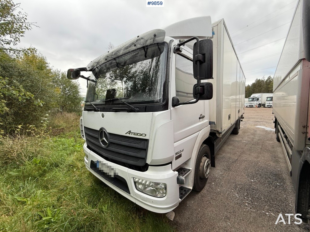 Box Truck Mercedes Benz Atego 1524 with openable side - Camion furgon: Foto 1 Box Truck Mercedes Benz Atego 1524 with openable side - Camion furgon: Foto 1