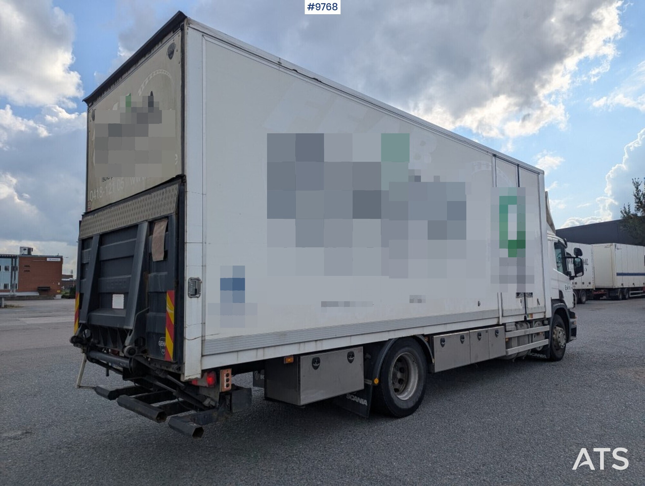 Box Truck Scania P280 4X2 with tail lift - Camion furgon: Foto 4 Box Truck Scania P280 4X2 with tail lift - Camion furgon: Foto 4