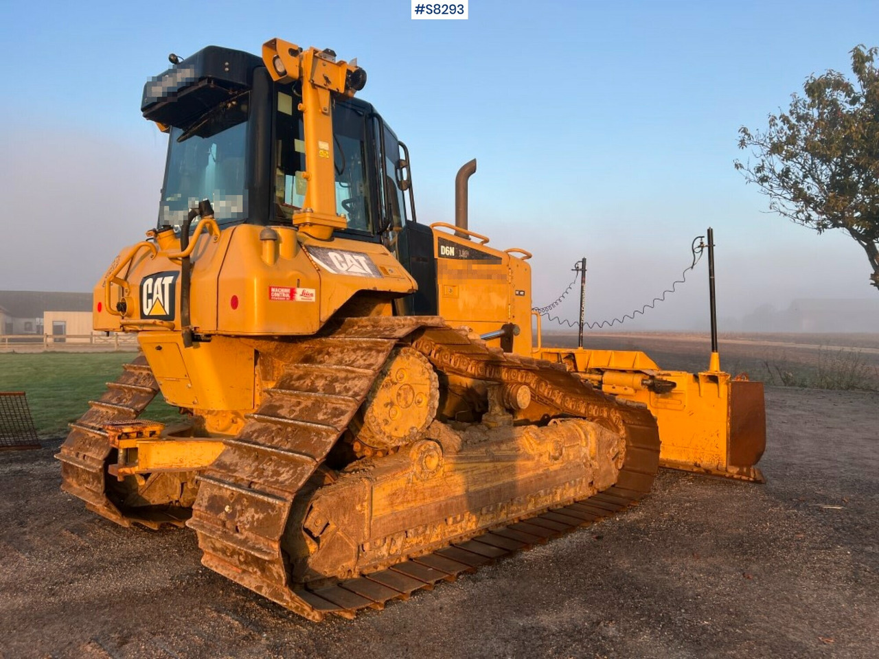 CAT CRAWLER DOZER D6N LGP with Icon gps80 Leica digging system (SEE VIDEO) - Buldozer: Foto 2 CAT CRAWLER DOZER D6N LGP with Icon gps80 Leica digging system (SEE VIDEO) - Buldozer: Foto 2