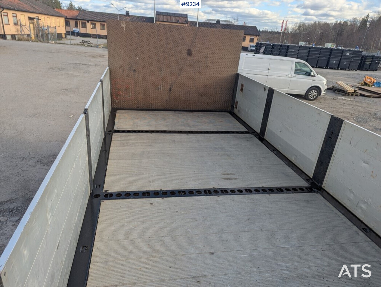 Camion platformă, Camion cu macara Crane Truck Volvo FM 330 4X2 with tail lift: Foto 9