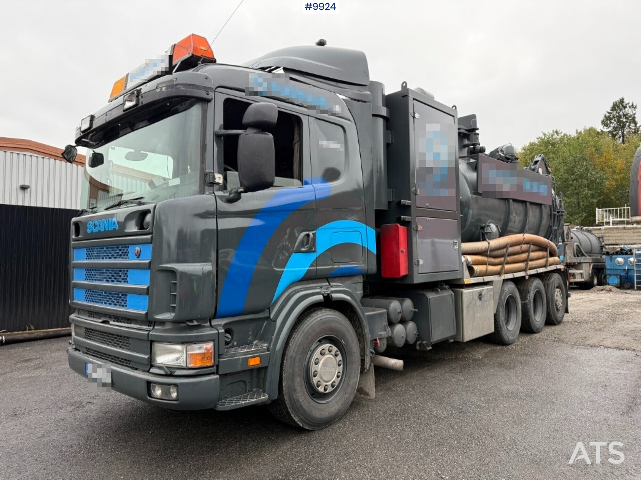 Dry vacuum loader Scania R114 8x4 - Maşină pentru vidanjări: Foto 3 Dry vacuum loader Scania R114 8x4 - Maşină pentru vidanjări: Foto 3