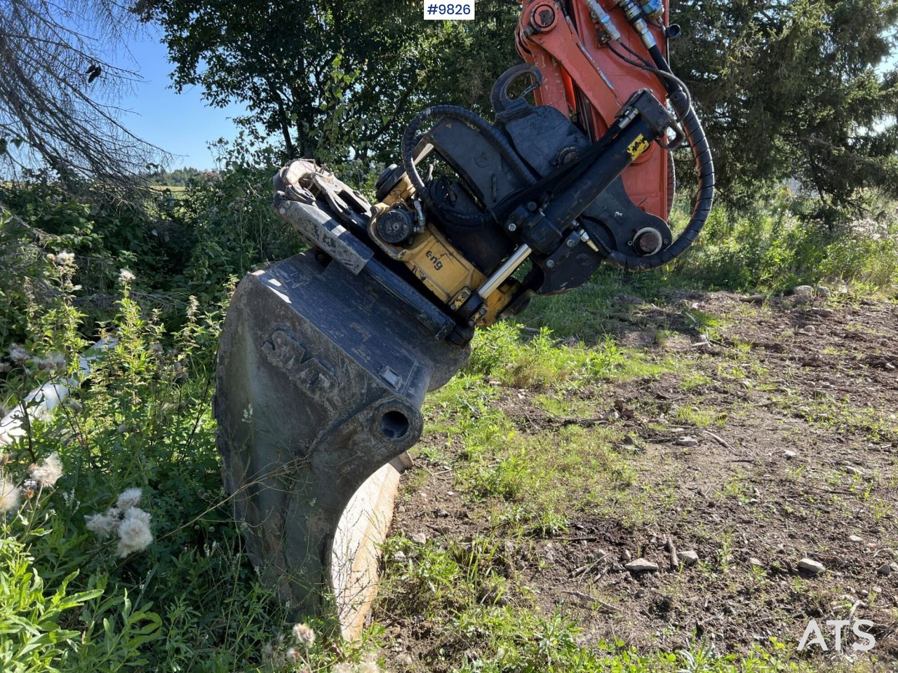 Hitachi ZX140 W-5B with rotor and planer bucket - Excavator pe roţi: Foto 5 Hitachi ZX140 W-5B with rotor and planer bucket - Excavator pe roţi: Foto 5