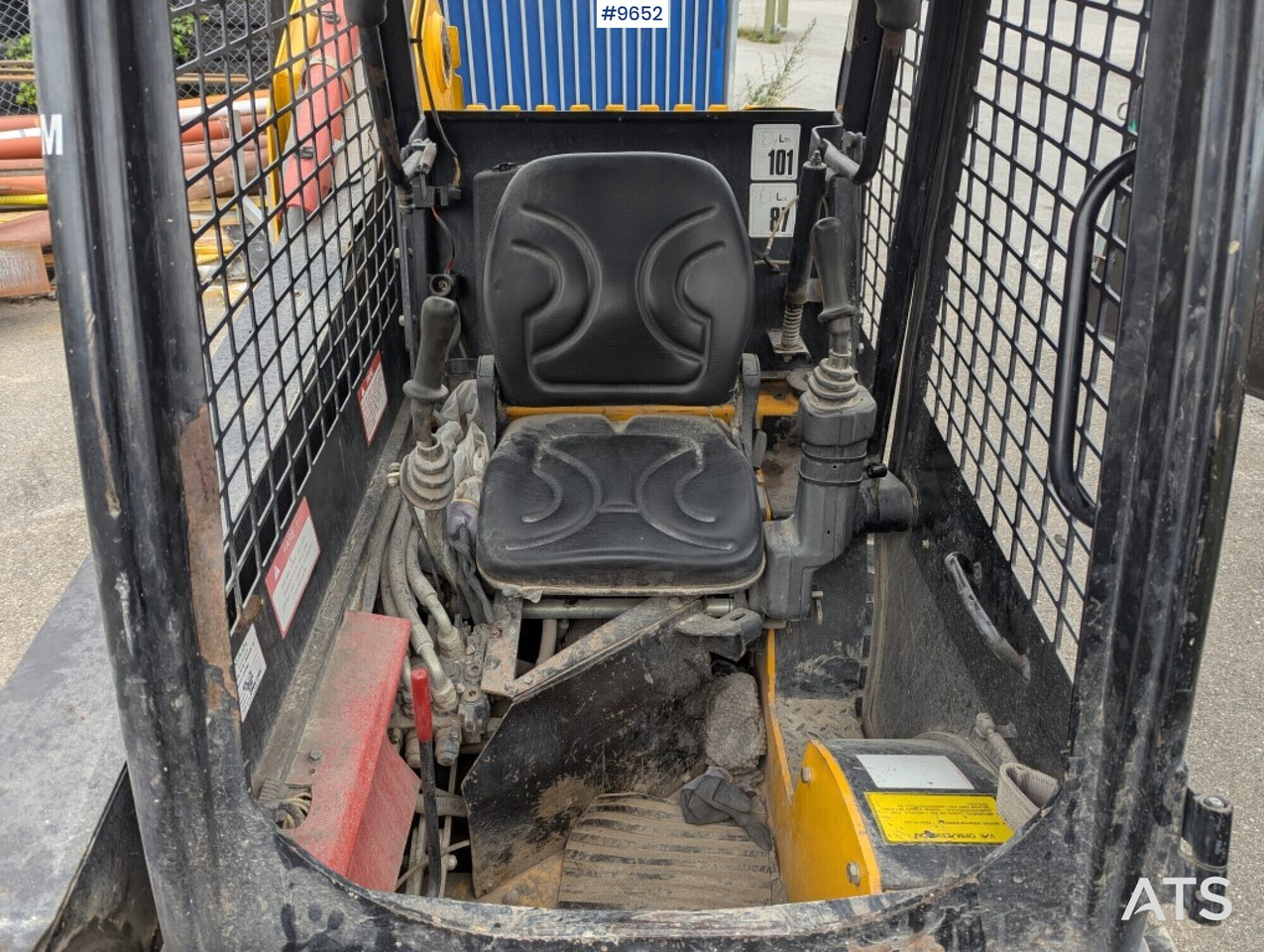 JCB Robot 160 tool carrier with grading bucket - Încărcător articulat: Foto 5 JCB Robot 160 tool carrier with grading bucket - Încărcător articulat: Foto 5